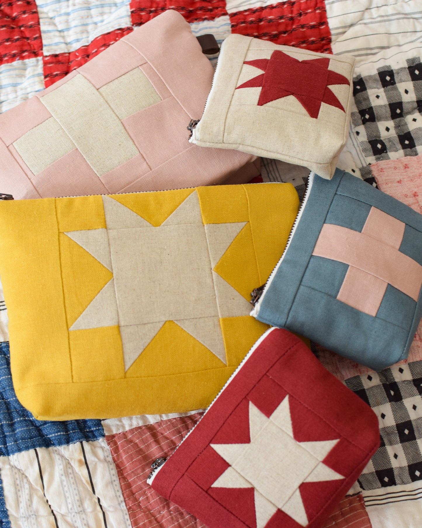 Red Sawtooth Star Linen Pouch