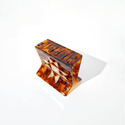 Tortoise Shell Quilt Claw